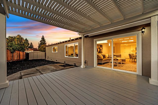 3600 Brookdale Cir, Antioch, CA 94509