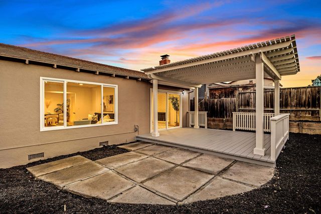 3600 Brookdale Cir, Antioch, CA 94509