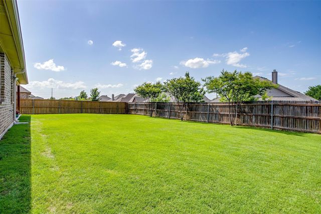 1148 Blue Sky Lane, Burleson, TX 76058