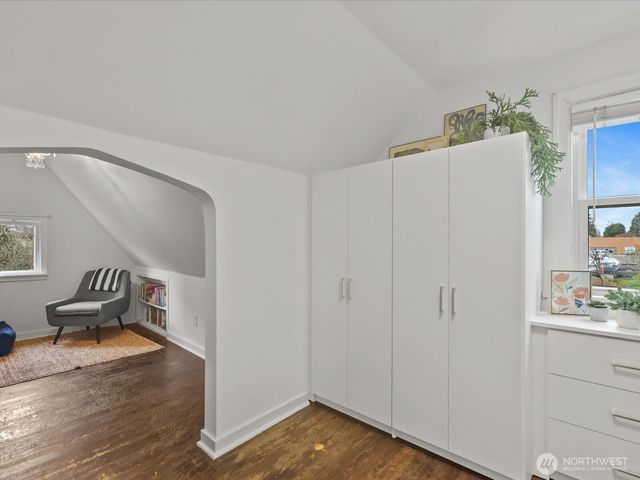 1301 Oakes Avenue, Everett, WA 98201