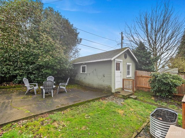 1301 Oakes Avenue, Everett, WA 98201