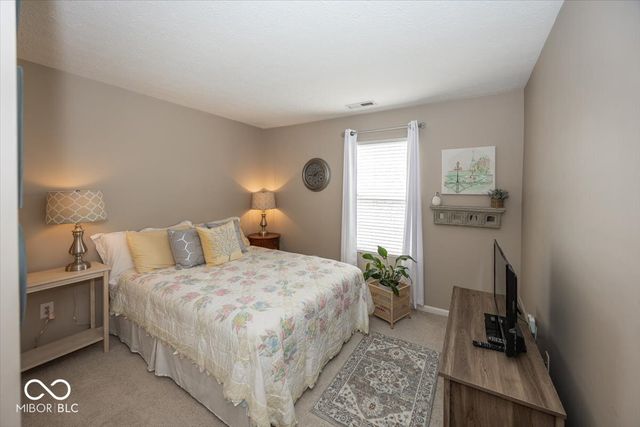 5659 Polk Drive, Noblesville, IN 46062