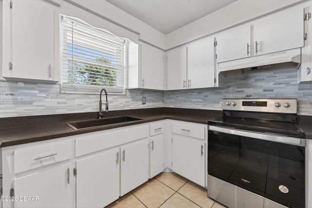 1448 Flomich Street, Daytona Beach, FL 32117