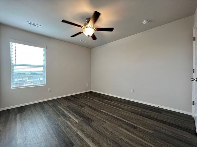 3251 Red Tail Way, Farmington, AR 72730