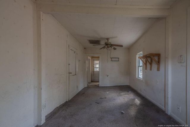 879 Jordan Road, Autryville, NC 28318