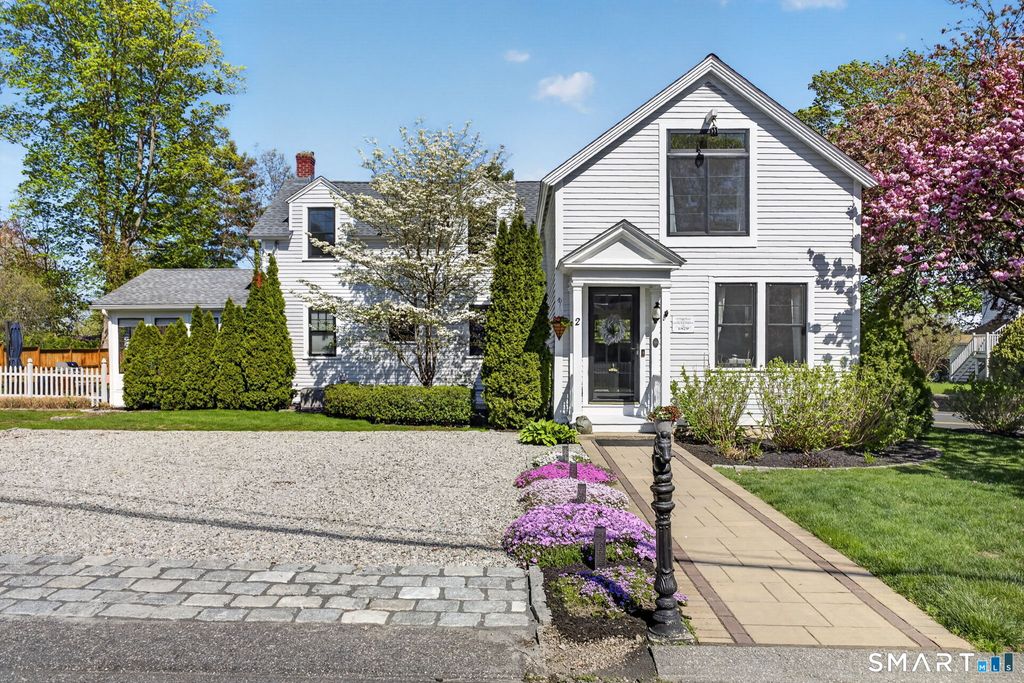 2 Elm Street, Groton, CT 06355