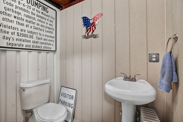 2801 S County Rd 1067, Midland, TX 79706