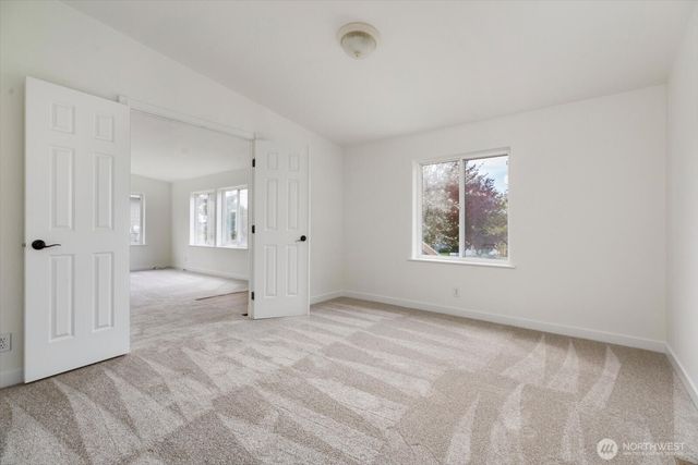 954 Shawn Avenue, Oak Harbor, WA 98277
