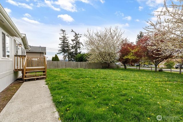 954 Shawn Avenue, Oak Harbor, WA 98277
