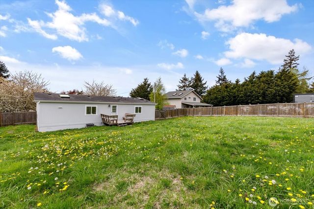 954 Shawn Avenue, Oak Harbor, WA 98277