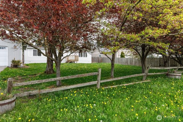 954 Shawn Avenue, Oak Harbor, WA 98277