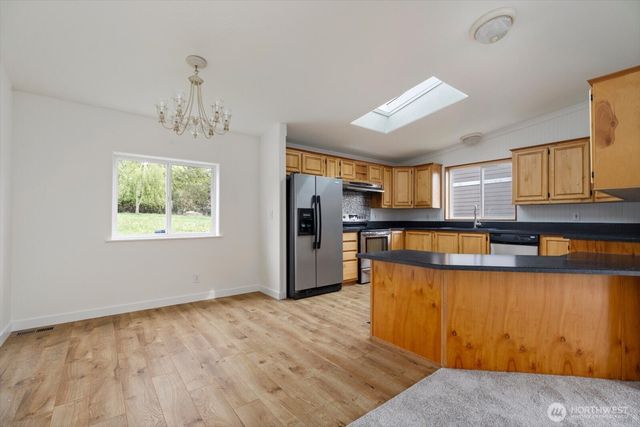 954 Shawn Avenue, Oak Harbor, WA 98277