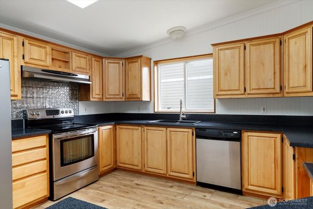 954 Shawn Avenue, Oak Harbor, WA 98277