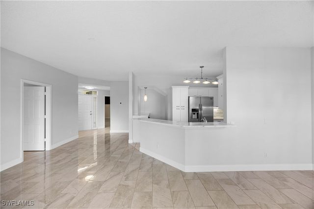 85 Silver Oaks CIR SW 6-102, Naples, FL 34119