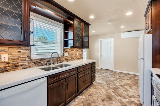4258 S 2200 W, Taylorsville, UT 84129