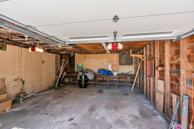 4258 S 2200 W, Taylorsville, UT 84129
