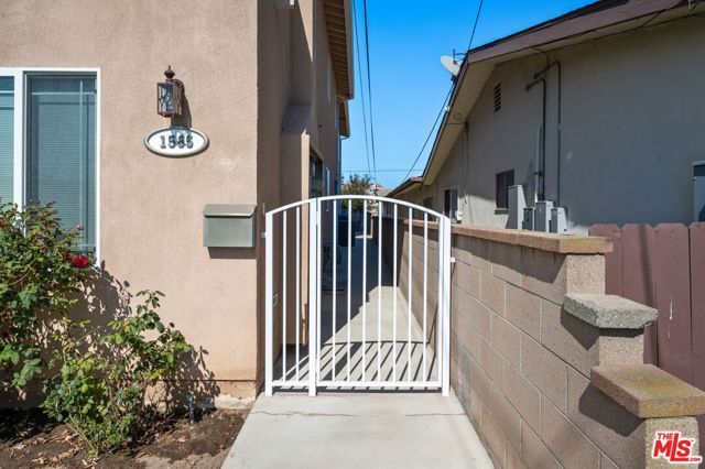 1565 W 218th Street, Torrance, CA 90501