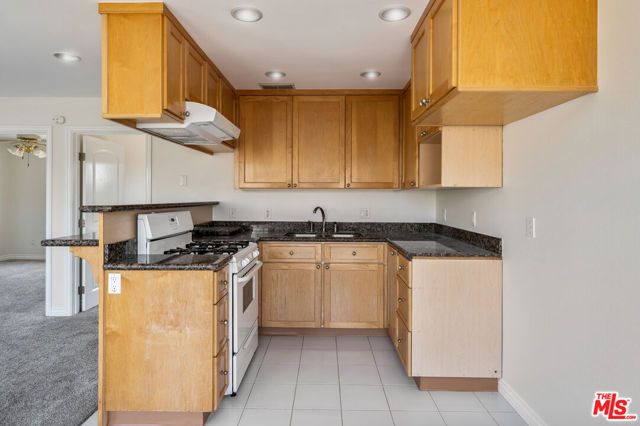 1565 W 218th Street, Torrance, CA 90501