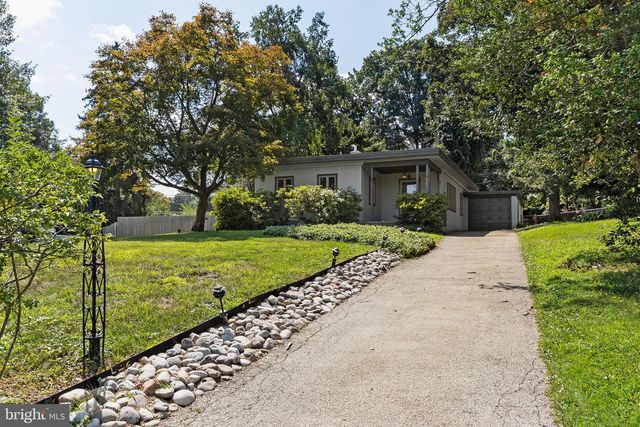 8310 CHILDS RD, Glenside, PA 19038