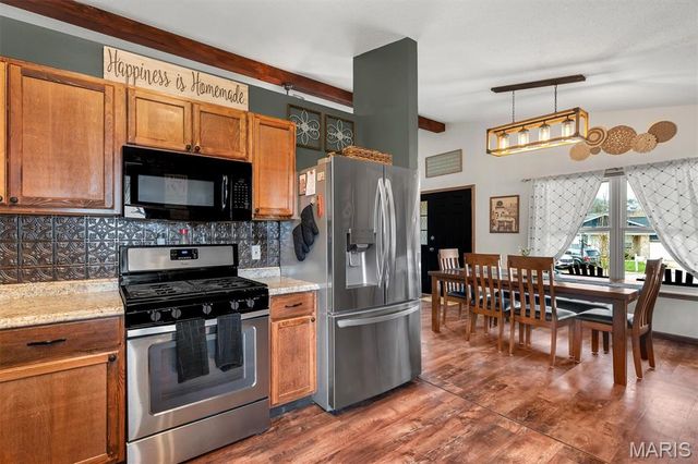 1605 Paradise Landing, Imperial, MO 63052