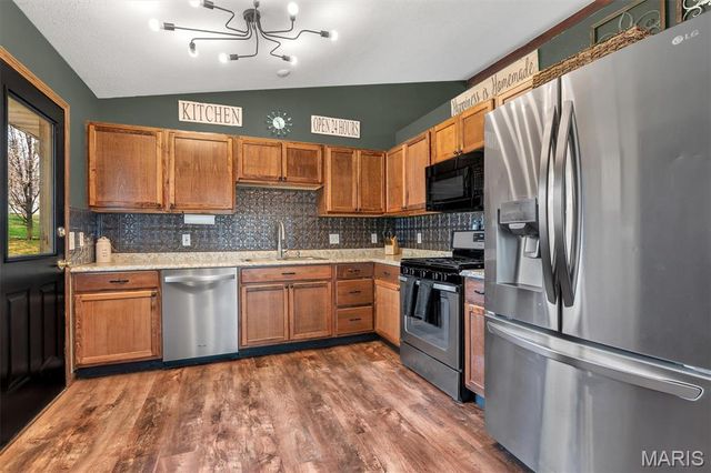 1605 Paradise Landing, Imperial, MO 63052