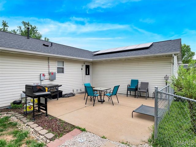 1605 Paradise Landing, Imperial, MO 63052