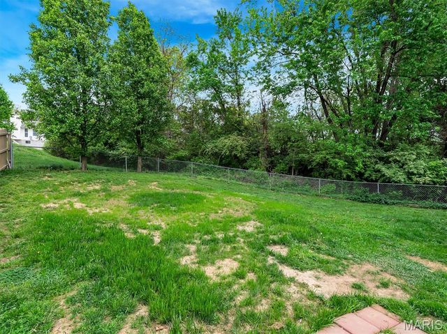 1605 Paradise Landing, Imperial, MO 63052