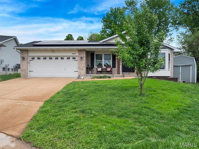 1605 Paradise Landing, Imperial, MO 63052