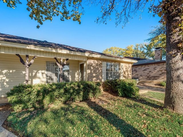 4919 Woodland Park Boulevard, Arlington, TX 76013