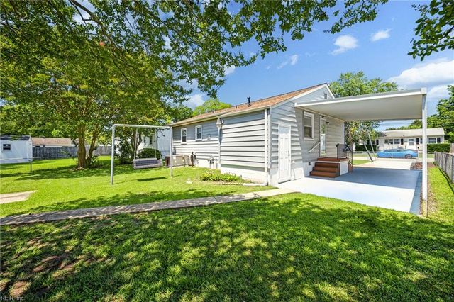 1106 74th ST, Newport News, VA 23605