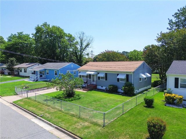1106 74th ST, Newport News, VA 23605