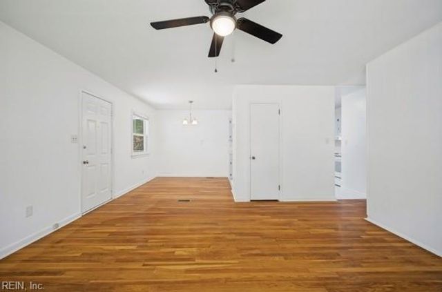 1106 74th ST, Newport News, VA 23605