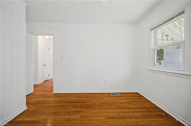 1106 74th ST, Newport News, VA 23605