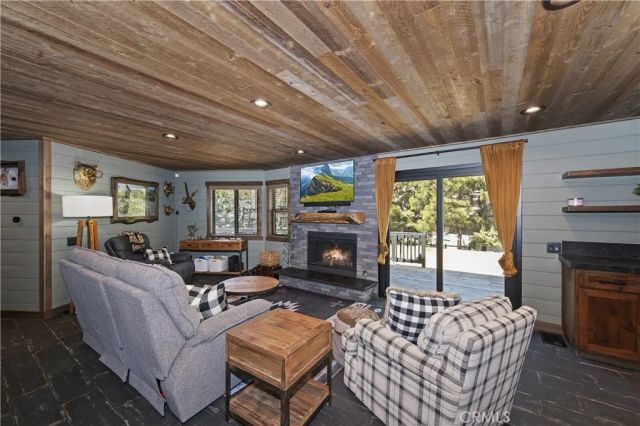 41940 Centre Court, Big Bear Lake, CA 92315