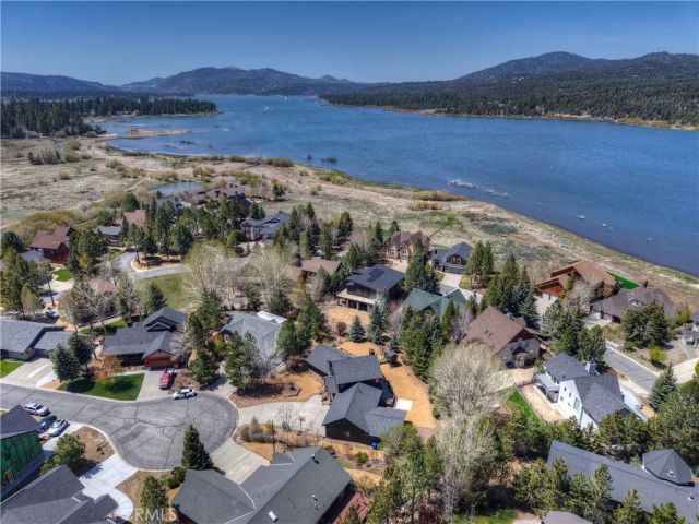 41940 Centre Court, Big Bear Lake, CA 92315