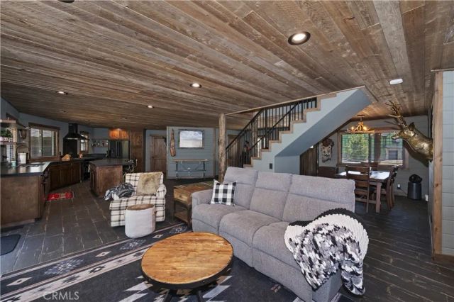 41940 Centre Court, Big Bear Lake, CA 92315