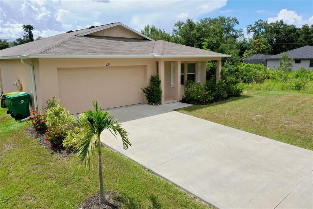 1091 CAZENOVIA STREET, Port Charlotte, FL 33952