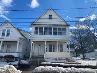 1320 8th Avenue, Schenectady, NY 12303