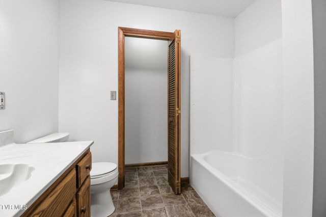 1530 Easterly Road, Mohawk, TN 37810