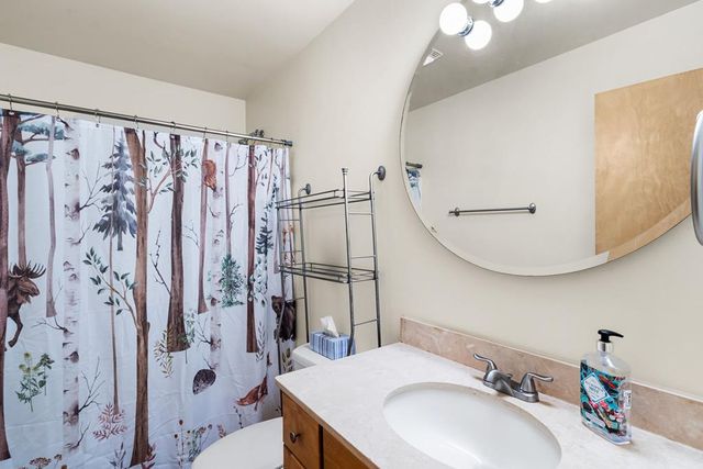 138 Oakwood Trail, Mineral Bluff, GA 30559