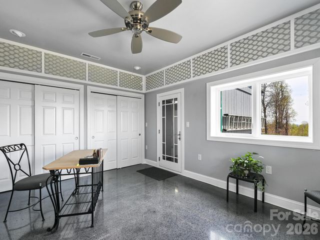 161 Birchwood Drive, Hendersonville, NC 28739