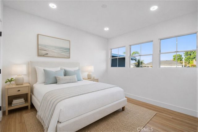 2137 Ostrom, Long Beach, CA 90815