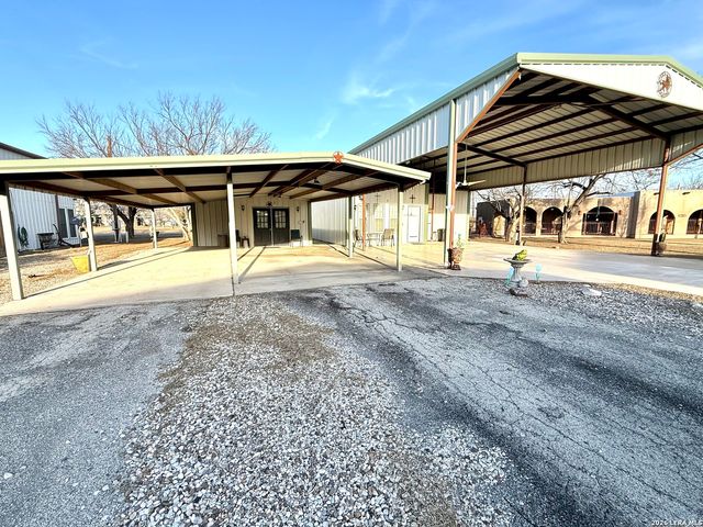 25 Cenizo, Brackettville, TX 78832