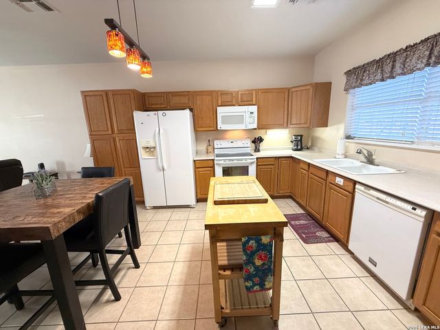 25 Cenizo, Brackettville, TX 78832