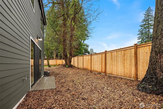 13115 NE 87th Lane, Kirkland, WA 98033