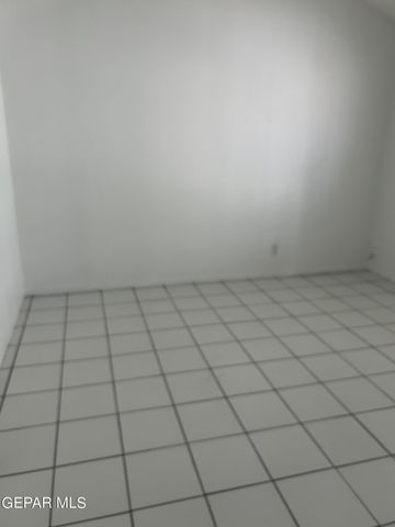 3348 PENDLETON Street, El Paso, TX 79936