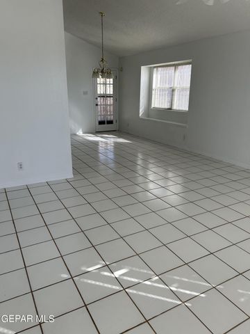 3348 PENDLETON Street, El Paso, TX 79936
