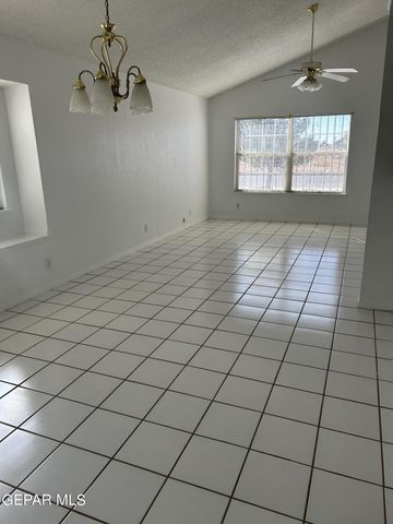 3348 PENDLETON Street, El Paso, TX 79936