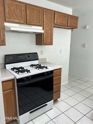 3348 PENDLETON Street, El Paso, TX 79936