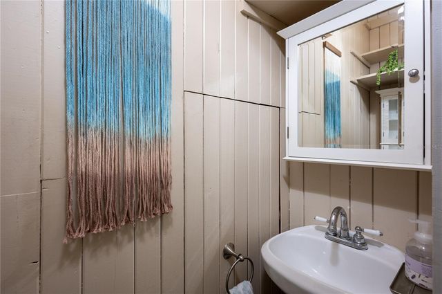 117 52ND AVENUE W, St Pete Beach, FL 33706